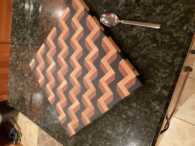 Finger grooves cut.